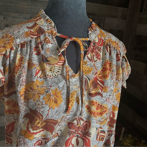 Floral Ruffle Sleeve Top - Multicolor - Picture 2 of 8